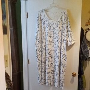 Floral Blue and White Women's Dress